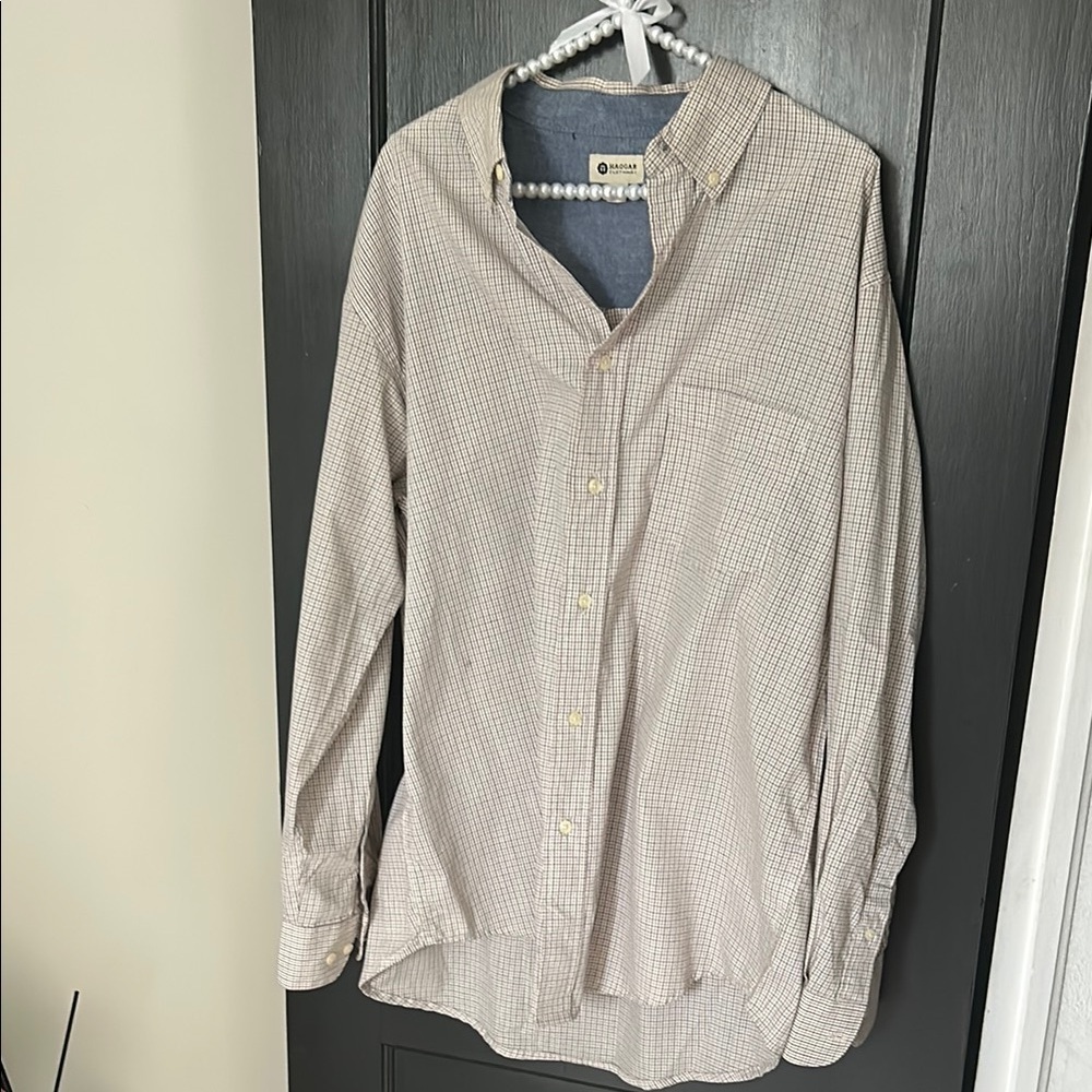 Haggar Cream Casual Button Down Shirt Relaxed Fit